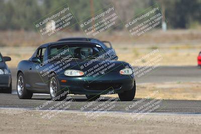 media/Sep-20-2025-Extreme Speed (Sat) [[1fcc23683c]]/Blue (Low Intermediate)/Session 1 (Sunset)/